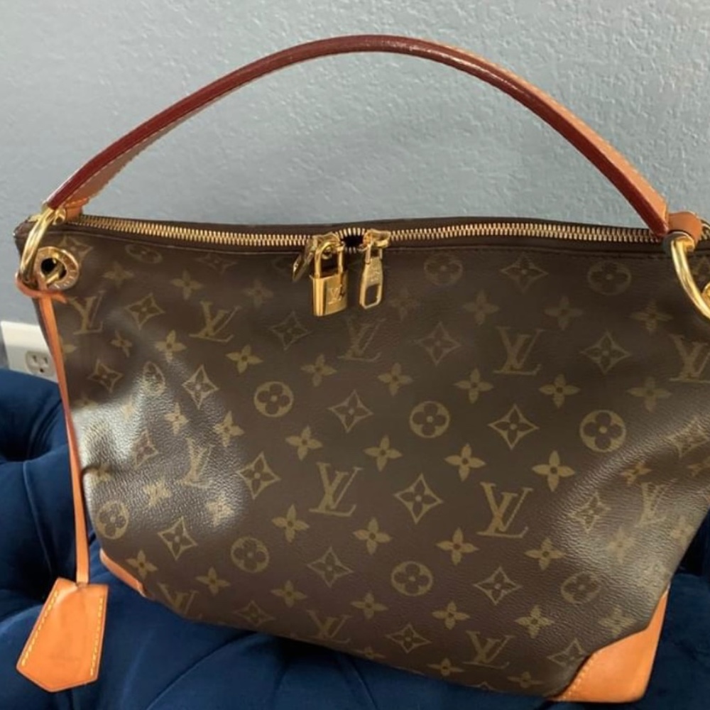 Authentic LOUIS VUITTON Berri PM Hobo Shoulder Hand Tote Bag M41625